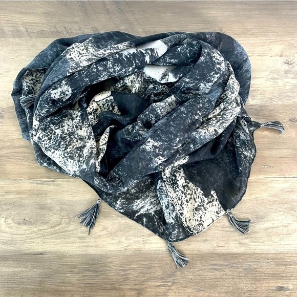 Kohl’s Sheer Tassel Infinity Scarf - Picture 1 of 4